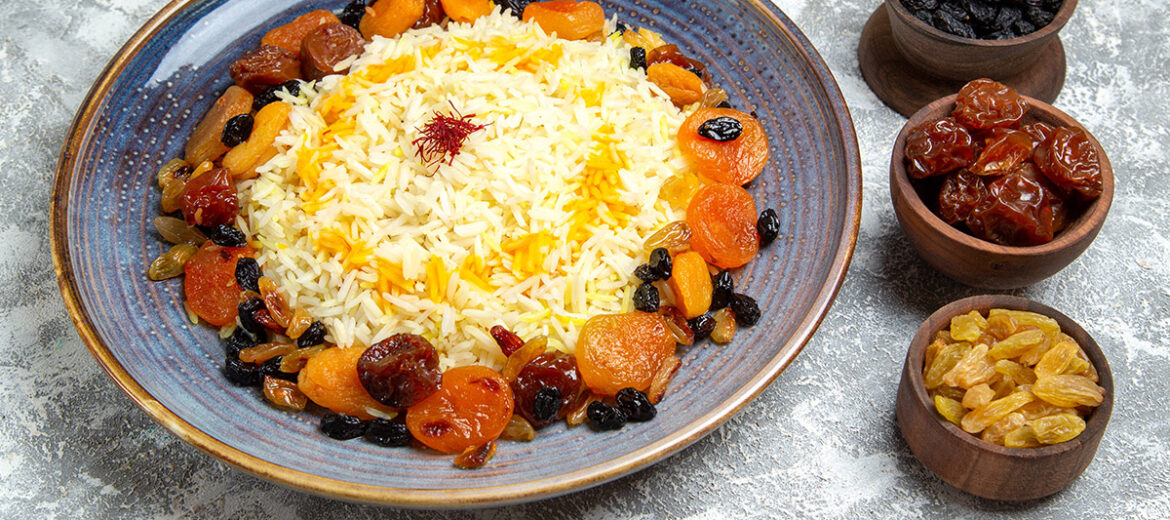 pur-safran-marocain-recette-sante-de-riz-au-safran-accompagnement-fruits-secs-maroc